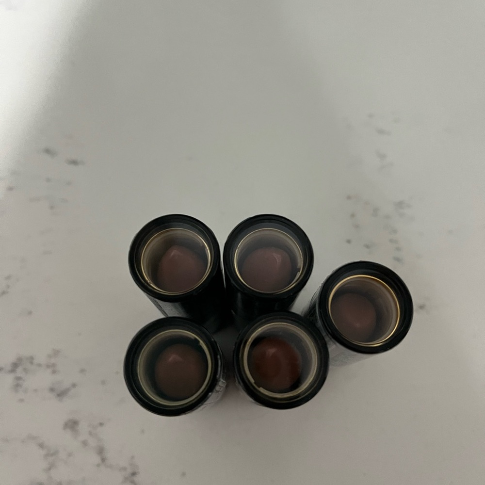 Revlon lipstick bundle of 3‎ BRAND NEW! - Picture 3 of 4